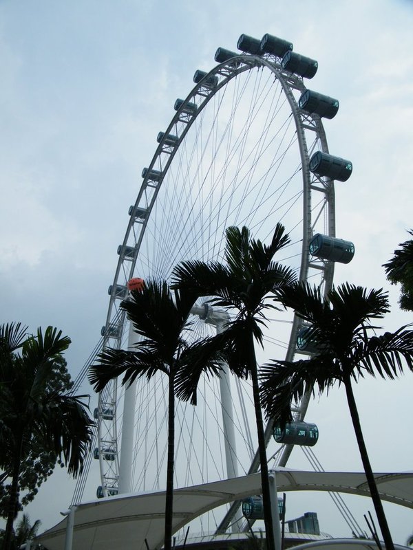 Сингапур
